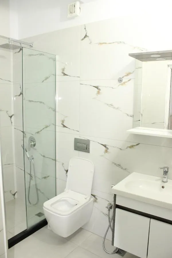 Leva'S Apartments Sarandë Affittacamere